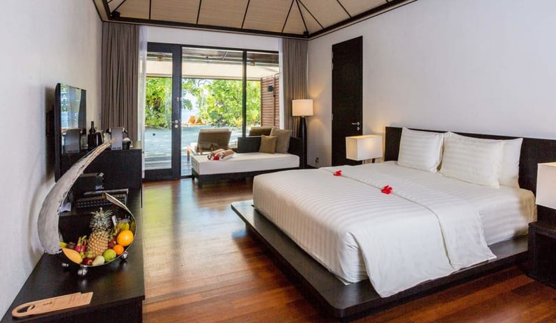 Lily Beach Resort & Spa - Rooms - Beach Family Villa bedroom 1